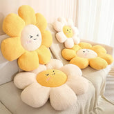 Coussin décoratif en forme de marguerite kawaii